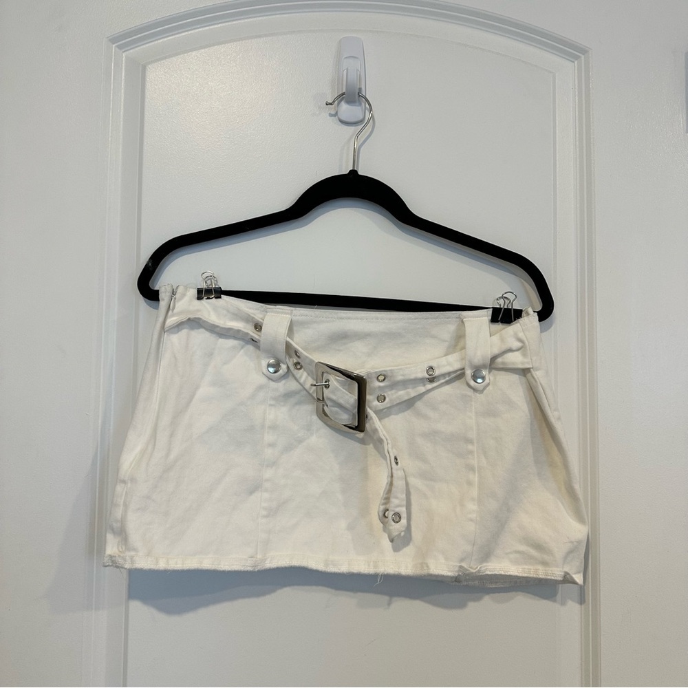 White mini skirt